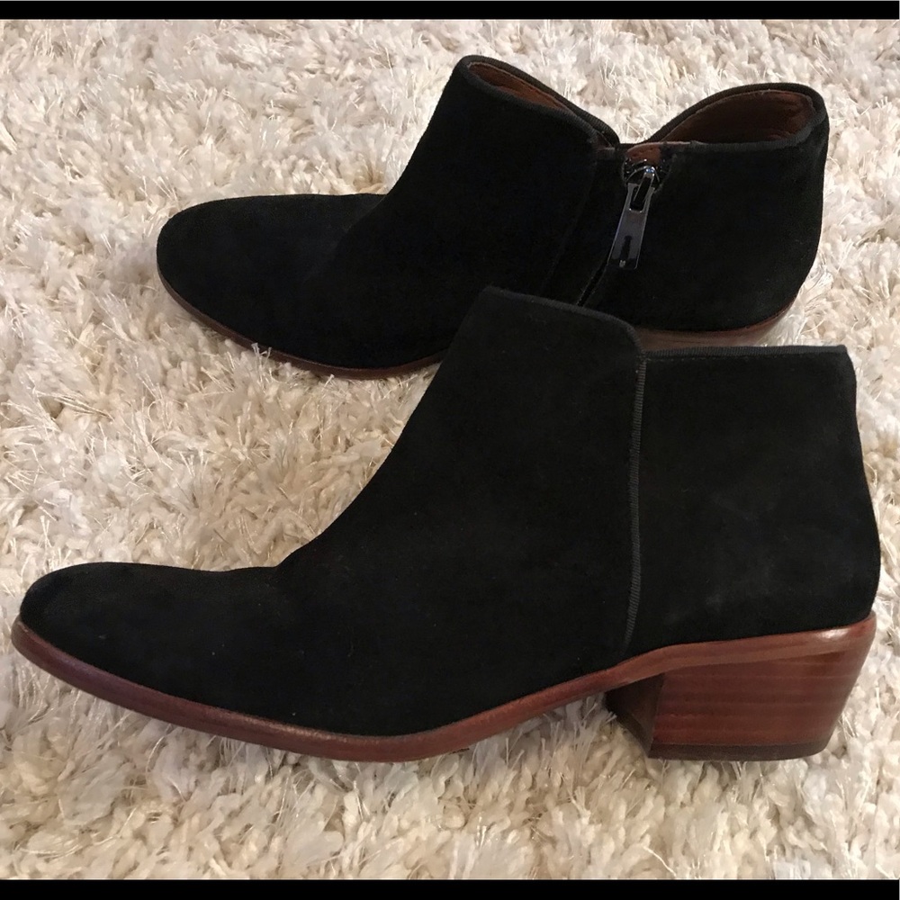 Sam Edelman black suede booties